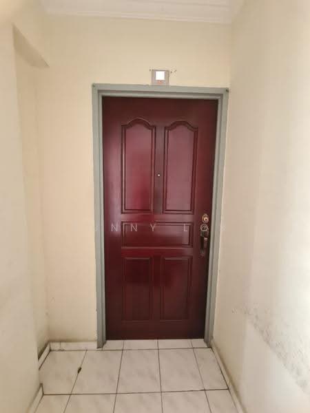 Pangsapuri untuk Dijual di Jade Tower (Ria) - Sunny Lok - Entrance - PropertyGuru.com.my