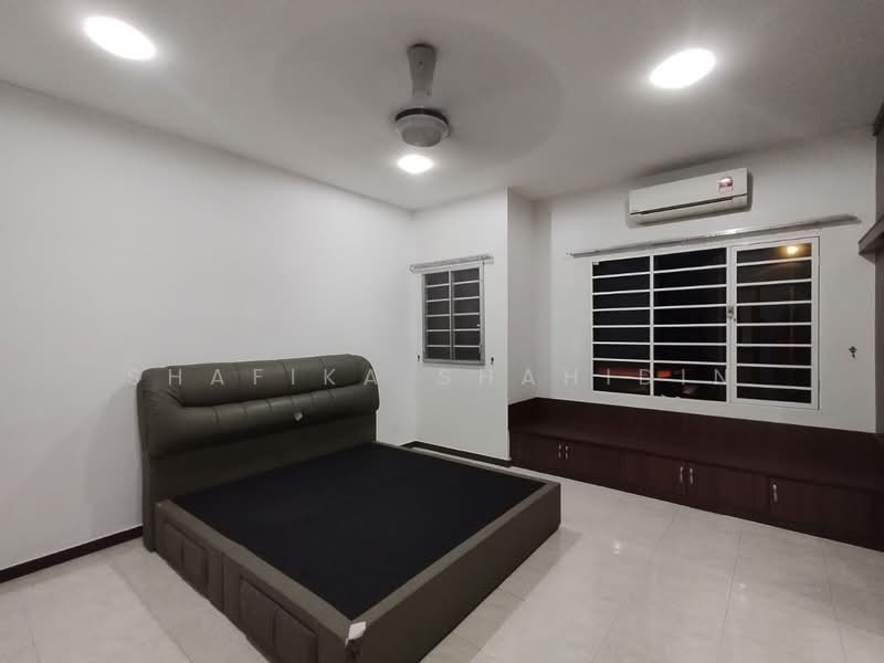 2-storey Terraced House for Sale in Petaling Jaya (Selangor) - Shafika Shahidin - Bedroom - PropertyGuru.com.my