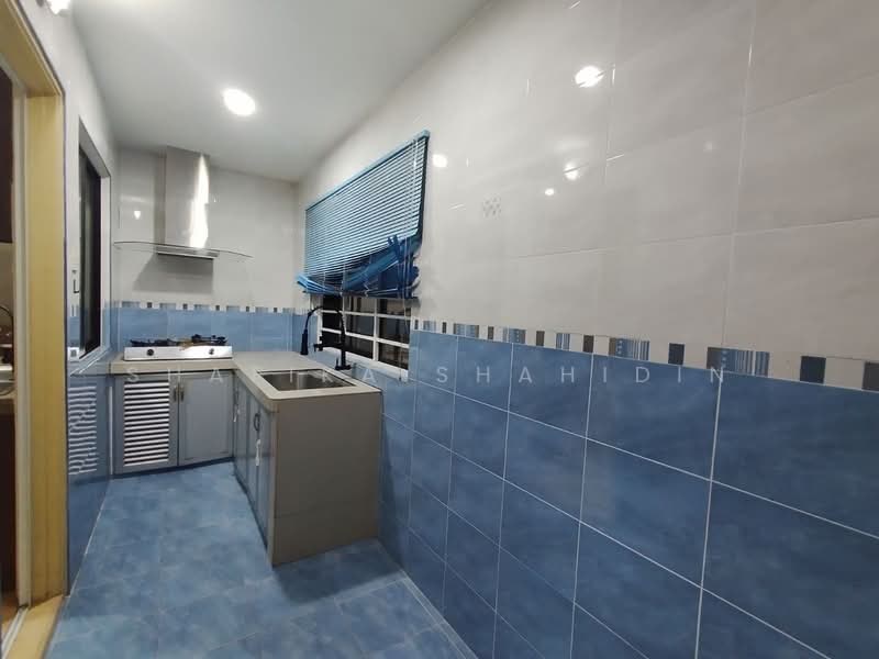 2-storey Terraced House for Sale in Petaling Jaya (Selangor) - Shafika Shahidin - Kitchen - PropertyGuru.com.my
