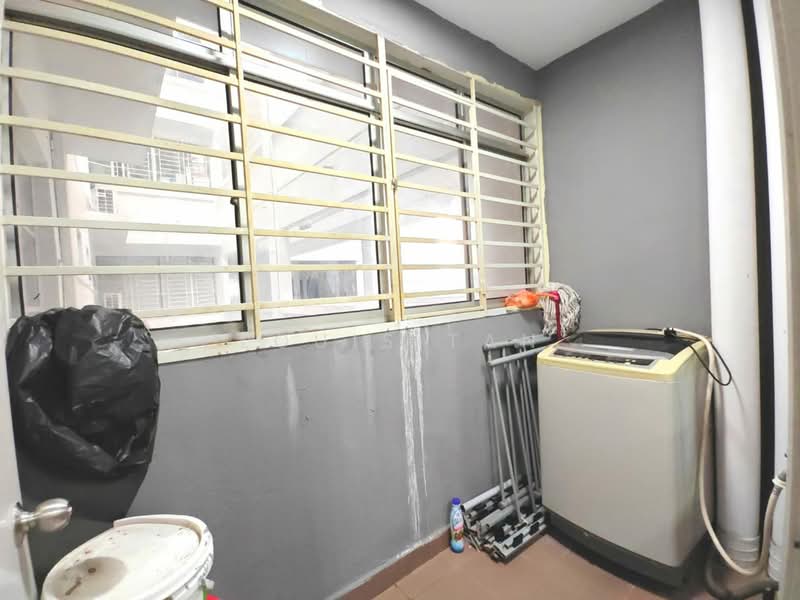 M'tiara untuk Untuk Disewa - RM 1,700 /bulan, Apr 2026 - Balcony - PropertyGuru.com.my