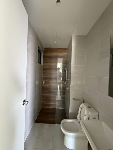 Service Residence for Sale at UNIO Residence - Igen Mak - Bathroom - PropertyGuru.com.my