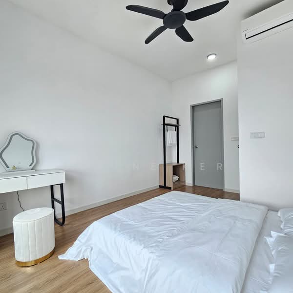 Service Residence for Sale at M Vertica - Serene Ker - Bedroom - PropertyGuru.com.my