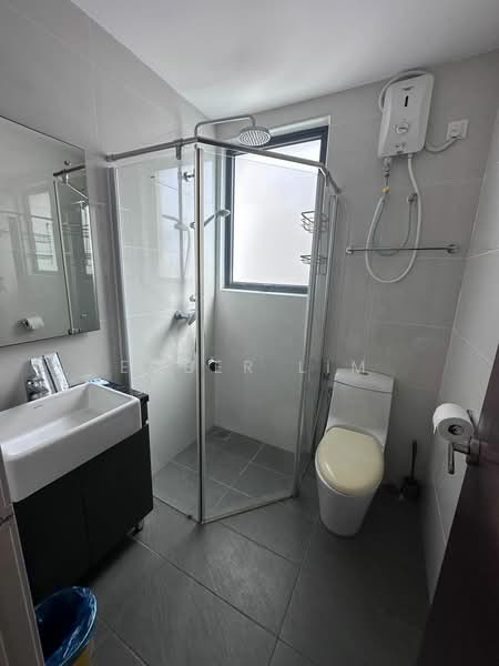 Royal Strand @ Country Garden Danga Bay untuk Untuk Dijual - RM 700,000, Apr 2026 - Bathroom - PropertyGuru.com.my