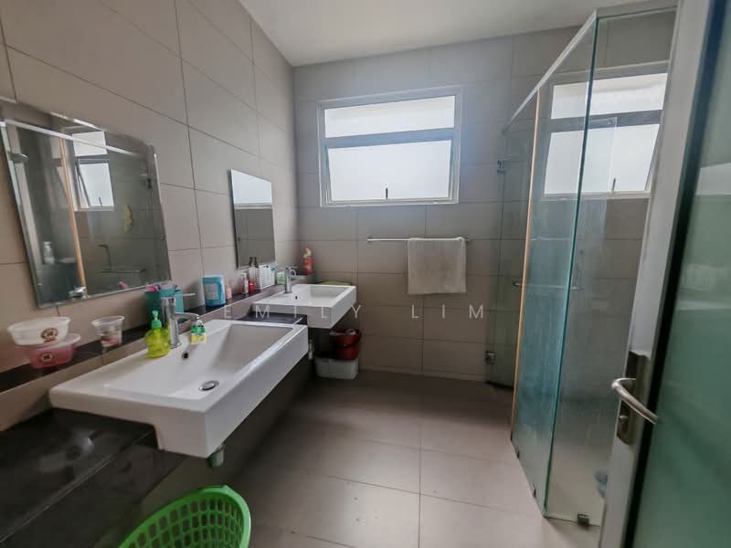 3-storey Terraced House for Sale in Ambang Botanic (Klang) - Emily Lim - Bathroom - PropertyGuru.com.my