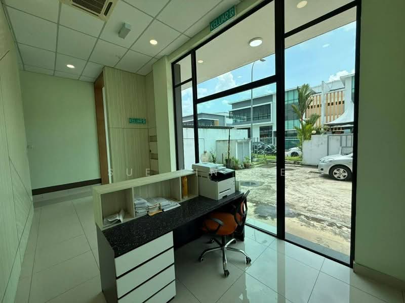 Semi-D Factory for Rent in Iskandar Puteri (Nusajaya) (Johor) - Sue Jin Tee - Entrance - PropertyGuru.com.my
