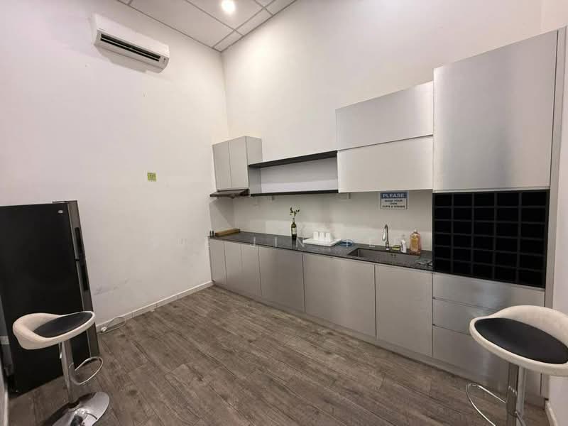 Semi-D Factory for Rent in Iskandar Puteri (Nusajaya) (Johor) - Sue Jin Tee - Kitchen - PropertyGuru.com.my