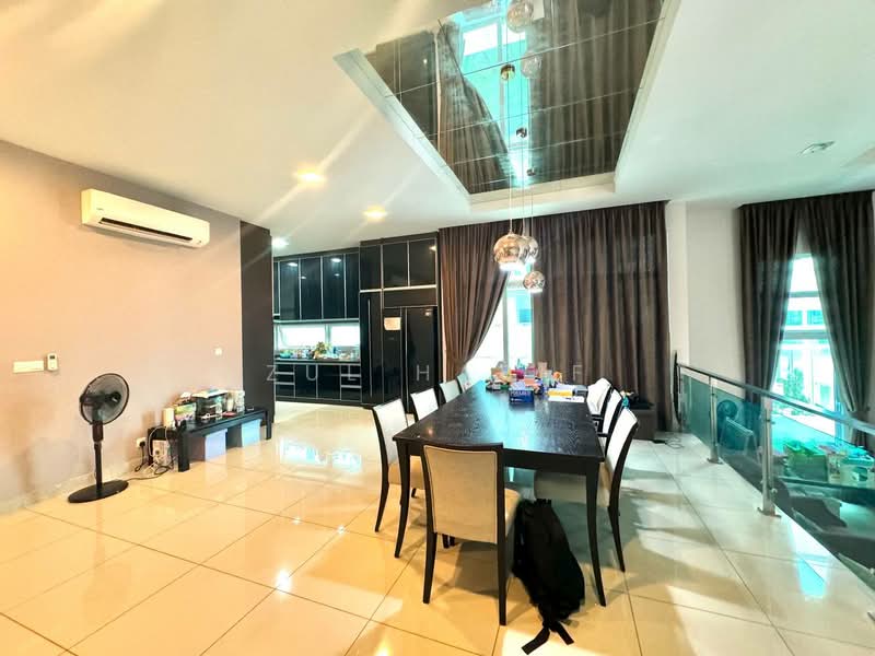 Semi-Detached House for Sale in Cyberjaya (Selangor) - Zul Hasif - Dining Room - PropertyGuru.com.my