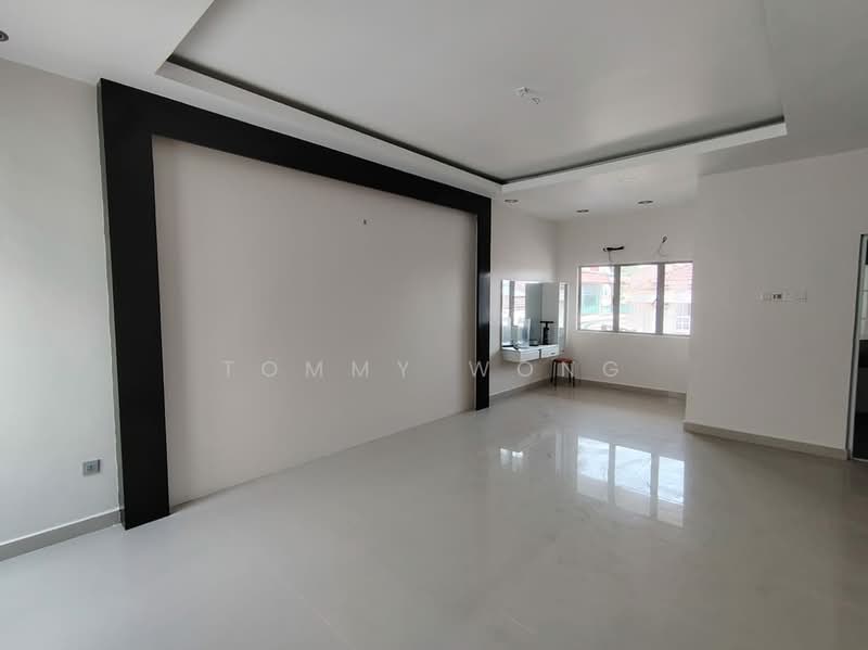 2.5-storey Terraced House for Sale in Taman Bukit Serdang (Seri Kembangan) - Tommy Wong - Interior - PropertyGuru.com.my