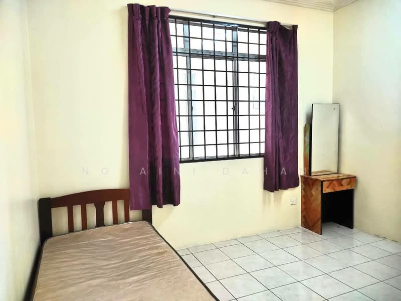 Condominium for Sale at Platinum Hill PV 3 - Noraini Dahan - Bedroom - PropertyGuru.com.my