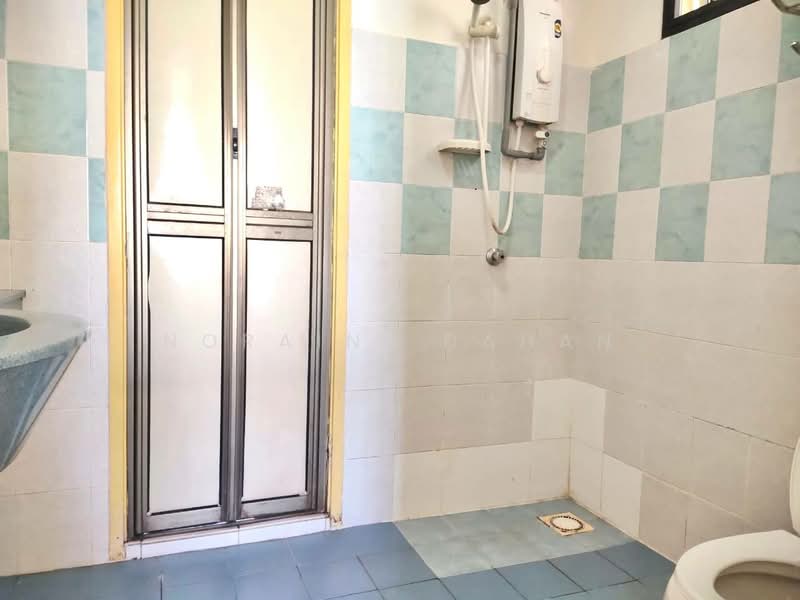 Condominium for Sale at Platinum Hill PV 3 - Noraini Dahan - Bathroom - PropertyGuru.com.my