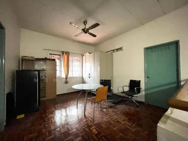 2-storey Terraced House for Sale in Ampang (Selangor) - Mohammad Omar - PropertyGuru.com.my