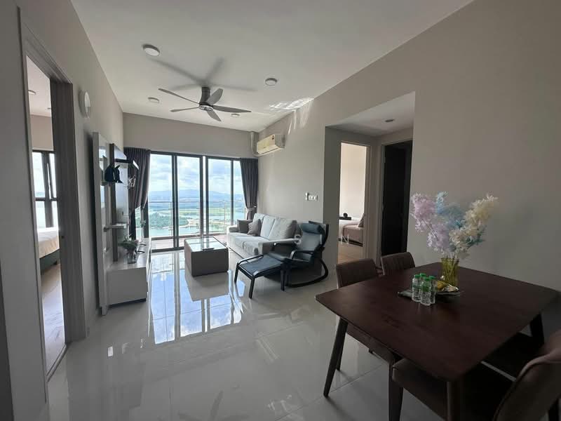 Royal Strand @ Country Garden Danga Bay untuk Untuk Dijual - RM 700,000, Apr 2026 - Living Room - PropertyGuru.com.my
