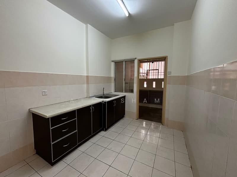 Tar Villa untuk Untuk Disewa - RM 1,500 /bulan, Apr 2026 - Kitchen - PropertyGuru.com.my