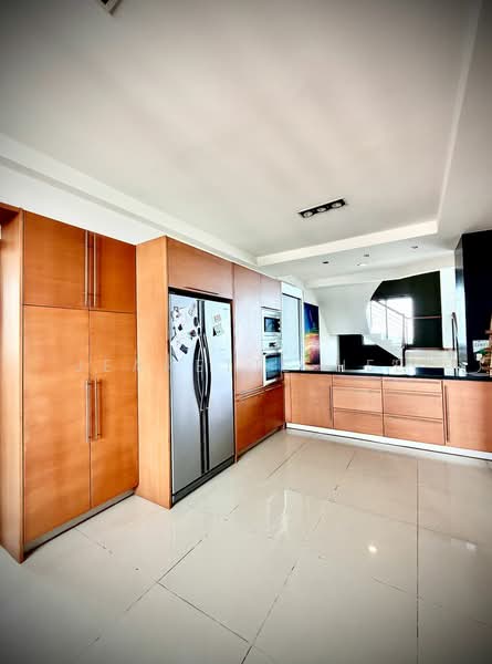 Condominium for Sale at Scotland Villa - Jeanette Hee - Kitchen - PropertyGuru.com.my
