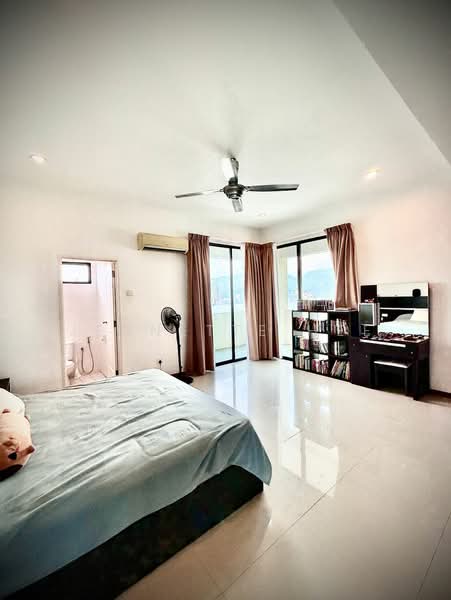 Condominium for Sale at Scotland Villa - Jeanette Hee - Bedroom - PropertyGuru.com.my