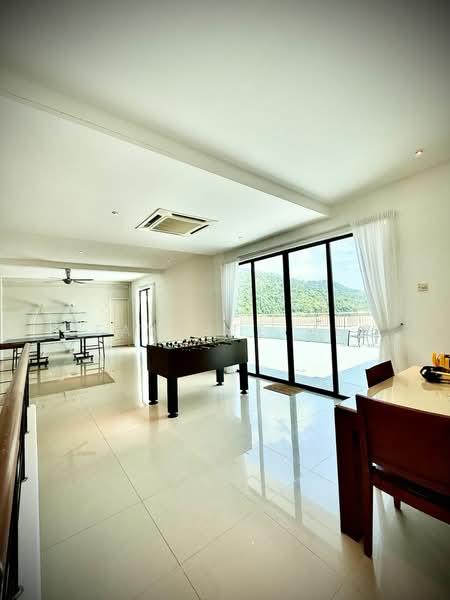 Condominium for Sale at Scotland Villa - Jeanette Hee - Living Room - PropertyGuru.com.my