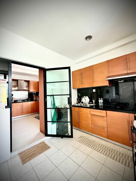 Condominium for Sale at Scotland Villa - Jeanette Hee - Kitchen - PropertyGuru.com.my