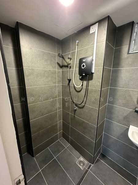 Service Residence for Rent at Midas @ Seri Alam - Hong Charng Lee - Bathroom - PropertyGuru.com.my