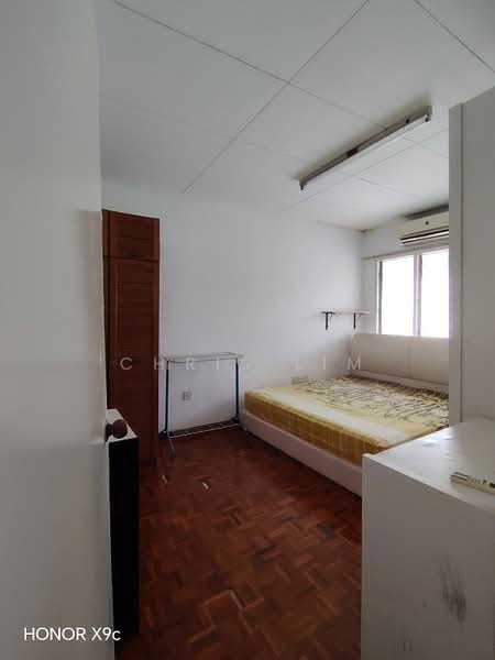 1.5-storey Terraced House for Rent in Sri Petaling (Kuala Lumpur) - Chris Lim - Bedroom - PropertyGuru.com.my