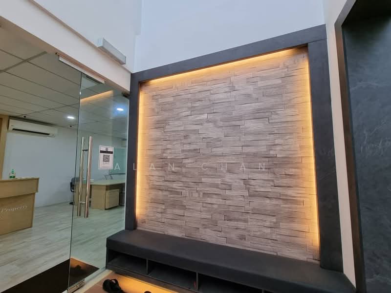 Shop / Office for Rent in 16 Sierra (Puchong) - Alan Chan - Entrance - PropertyGuru.com.my