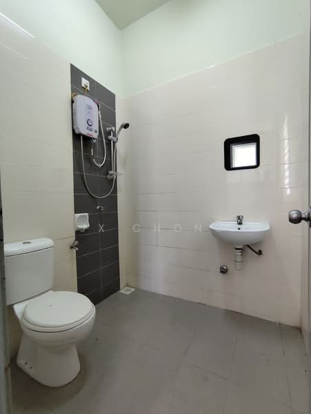 2-storey Terraced House for Sale in Setia Ecohill (Semenyih) - JX Chong - Bathroom - PropertyGuru.com.my