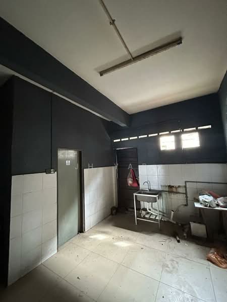 Shop for Sale in Saleng (Senai) - JH Yap - PropertyGuru.com.my