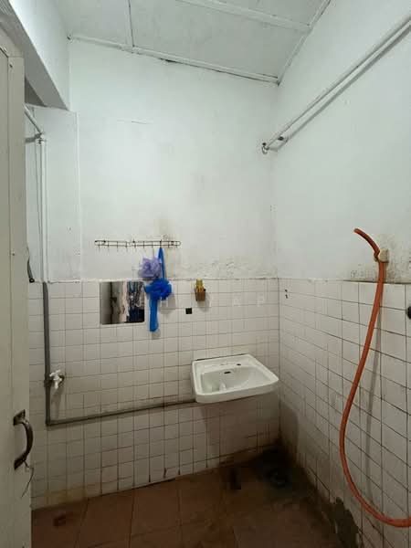 Shop for Sale in Saleng (Senai) - JH Yap - PropertyGuru.com.my