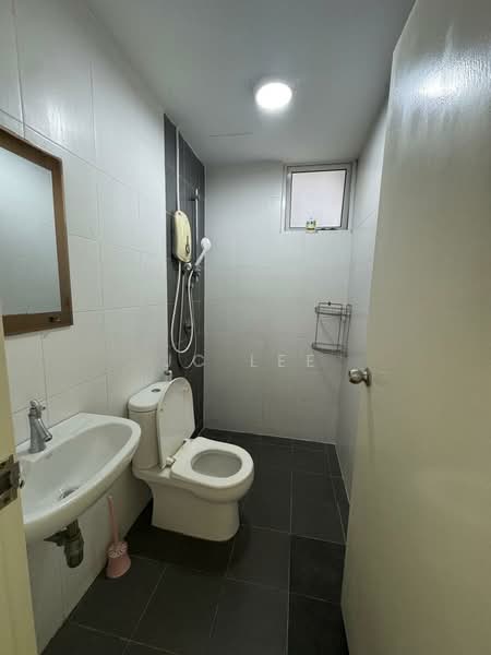 Service Residence for Rent at Pacific Place - Jc Lee - Bathroom - PropertyGuru.com.my