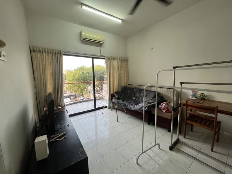Apartment for Rent at Sri Saujana - Chan YB - Living Room - PropertyGuru.com.my