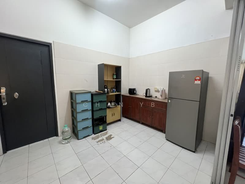 Apartment for Rent at Sri Saujana - Chan YB - Kitchen - PropertyGuru.com.my