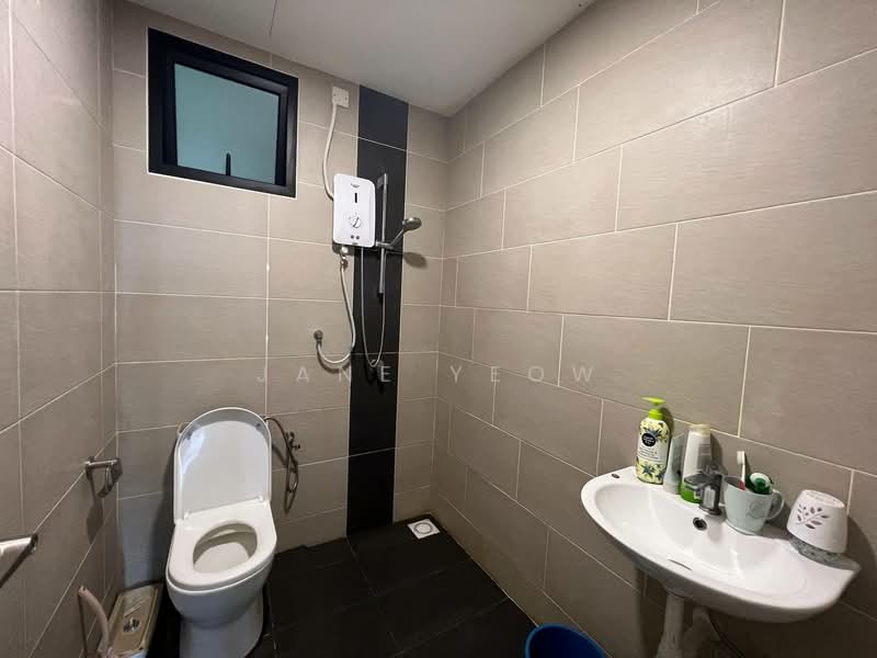 Service Residence for Rent at Tuan Residency - Jane Yeow - Bathroom - PropertyGuru.com.my