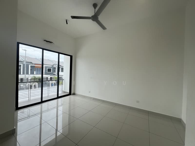 Robin @ Rimbayu untuk Untuk Disewa - RM 1,600 /bulan, Apr 2026 - Balcony - PropertyGuru.com.my