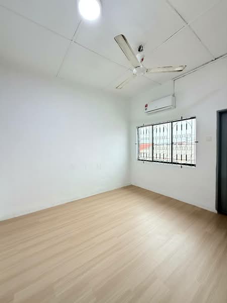 Terraced House for Sale in Taman Kota Jaya (Kota Tinggi) - Win Lim - Interior - PropertyGuru.com.my