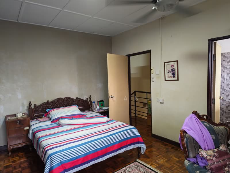 2-storey Terraced House for Sale in Wangsa Baiduri (Subang Jaya) - RL Han - Bedroom - PropertyGuru.com.my