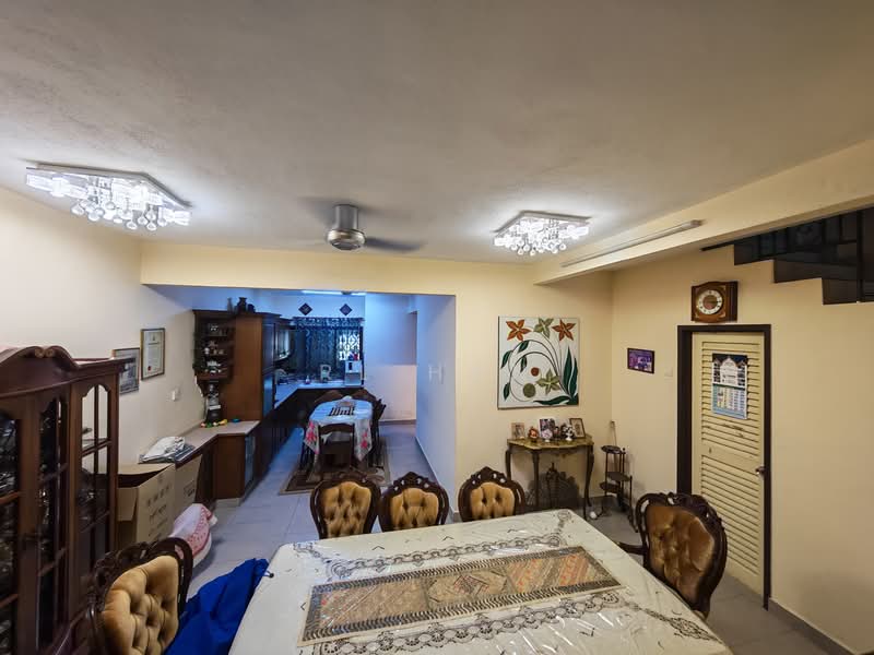 2-storey Terraced House for Sale in Wangsa Baiduri (Subang Jaya) - RL Han - Dining Room - PropertyGuru.com.my
