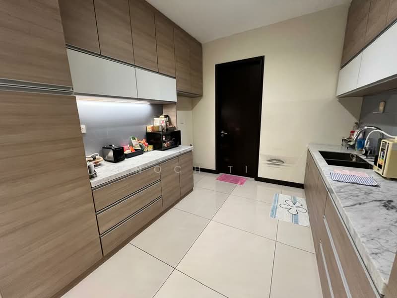 The Sanctuary Gelugor 3 Storey Luxury Bungalow Sea View Corner Unit untuk Untuk Dijual - RM 6,000,000, Apr 2026 - Kitchen - PropertyGuru.com.my