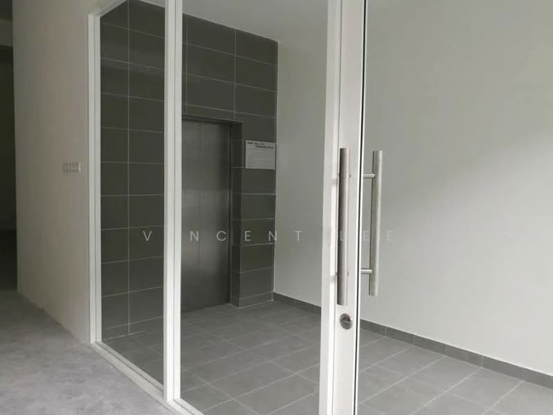 Shop for Rent in Bukit Jalil (Kuala Lumpur) - Vincent Lee - Entrance - PropertyGuru.com.my