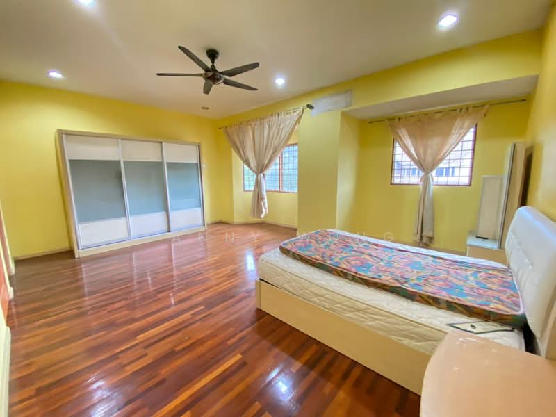2-storey Terraced House for Sale in Sungai Buloh (Selangor) - Danny Wong - Bedroom - PropertyGuru.com.my