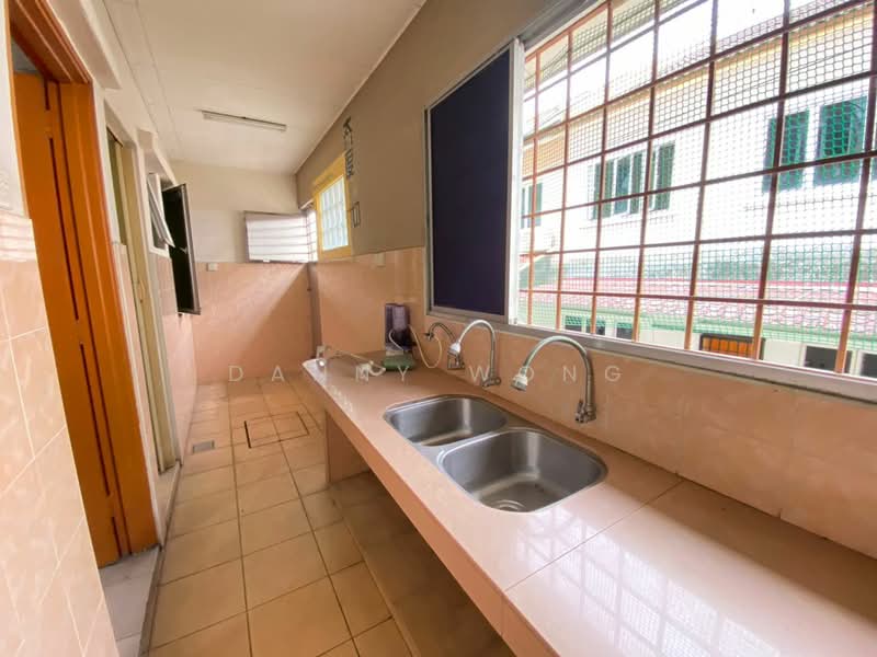 2-storey Terraced House for Sale in Sungai Buloh (Selangor) - Danny Wong - Kitchen - PropertyGuru.com.my