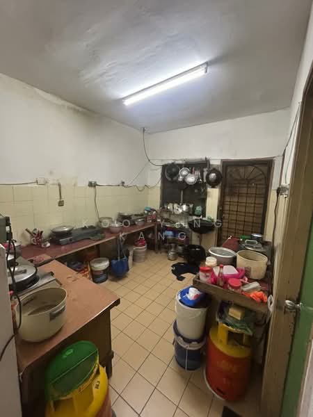 2-storey Terraced House for Sale in Taman Teluk Gedung Indah (Klang) - Koo Ying Kang - Kitchen - PropertyGuru.com.my