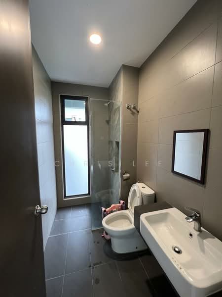 Rumah Teres 2-Tingkat untuk Disewa di Eco Sanctuary (Telok Panglima Garang) - Chris Lee - Bathroom - PropertyGuru.com.my