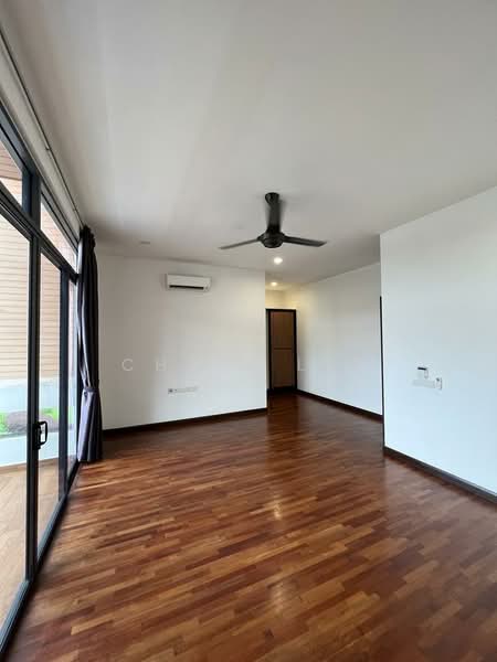 Rumah Teres 2-Tingkat untuk Disewa di Eco Sanctuary (Telok Panglima Garang) - Chris Lee - Living Room - PropertyGuru.com.my
