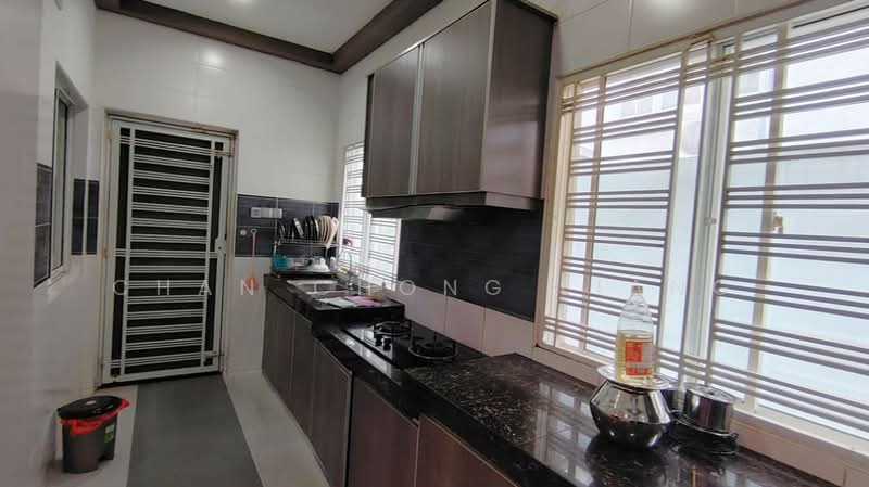 Semi-Detached House for Sale in Bandar Puteri Puchong (Puchong) - Chan Chong Liang - Kitchen - PropertyGuru.com.my