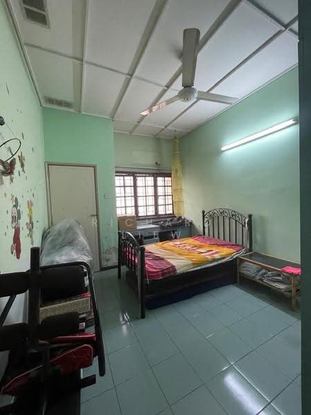 2-storey Terraced House for Sale in SS 23, Taman Sea (Petaling Jaya) - Richard Liew - Bedroom - PropertyGuru.com.my