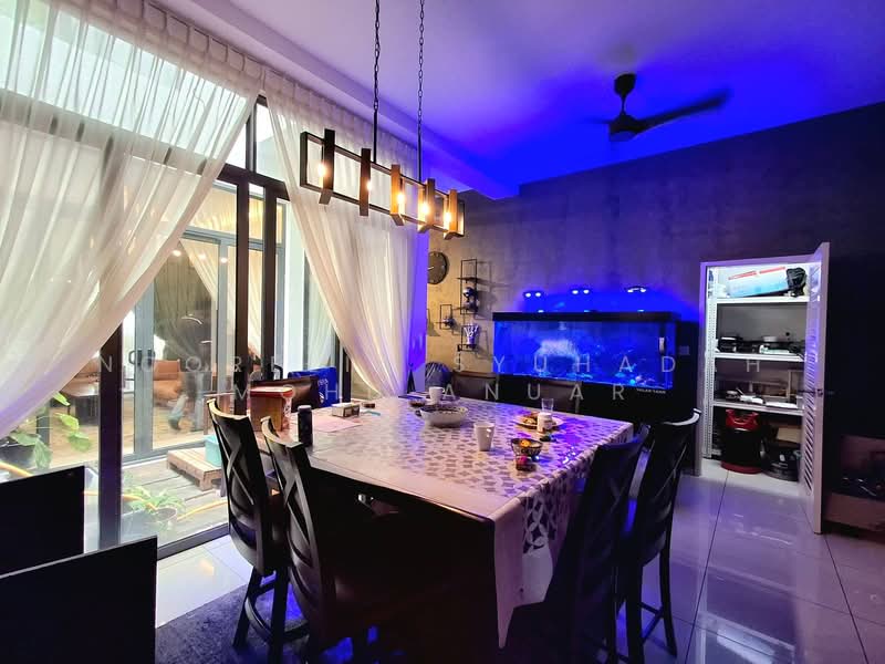 2-storey Terraced House for Sale in Bemban (Melaka) - Noorelia Syuhadah Mohd Anuar - Dining Room - PropertyGuru.com.my