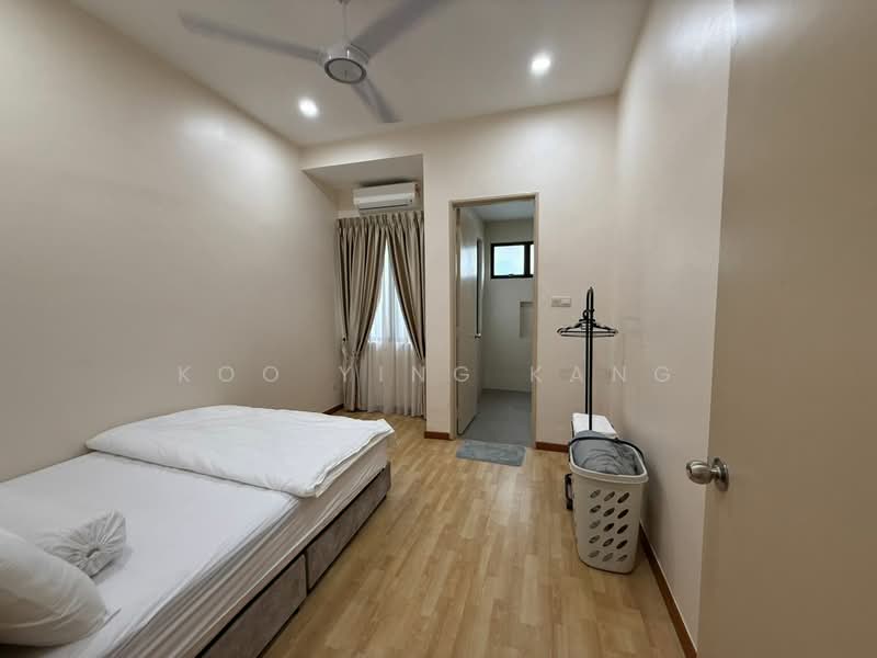 3-storey Terraced House for Rent in Taman Anggun 3 (Rawang) - Koo Ying Kang - Bedroom - PropertyGuru.com.my