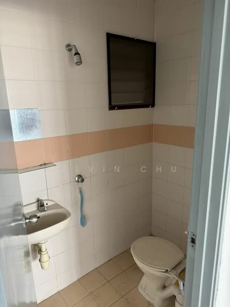 Apartment for Rent at Damai Apartment - Kelvin Chu - Bathroom - PropertyGuru.com.my