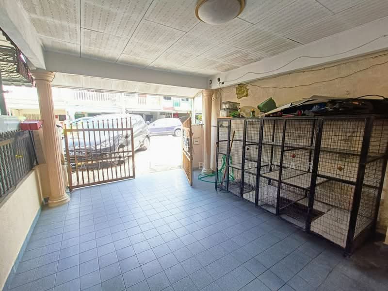 2-storey Terraced House for Sale in Taman Sri Gombak (Gombak) - Faisal Abu Omar - Exterior - PropertyGuru.com.my