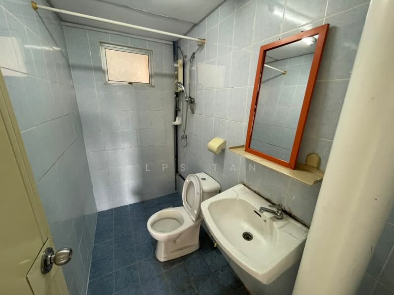 Condominium for Sale at Angkasa Condominiums - Alps Tan - Bathroom - PropertyGuru.com.my