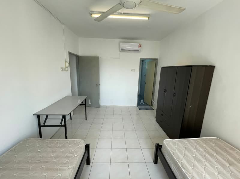 Condominium for Sale at Angkasa Condominiums - Alps Tan - Bedroom - PropertyGuru.com.my